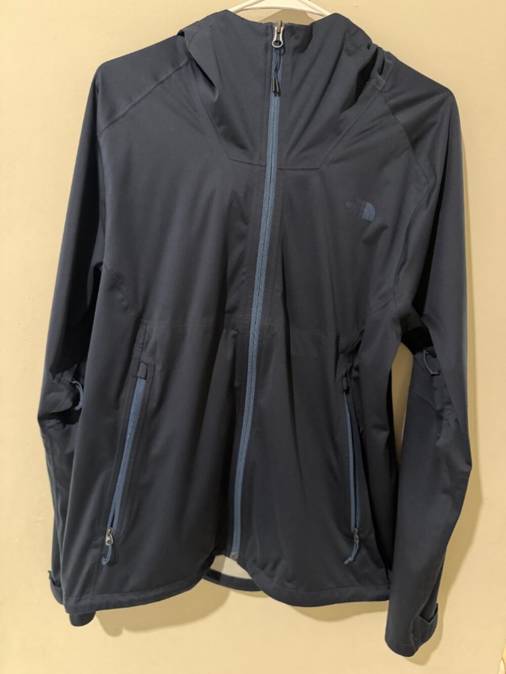 The North Face Men’s Navy Blue Full Zip Jacket Outdoor Casual Lightweight